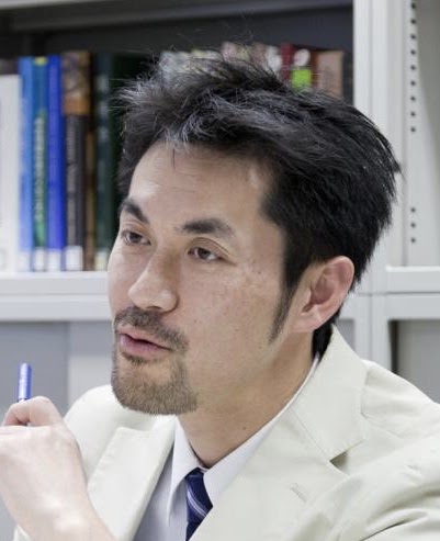 佐藤准教授